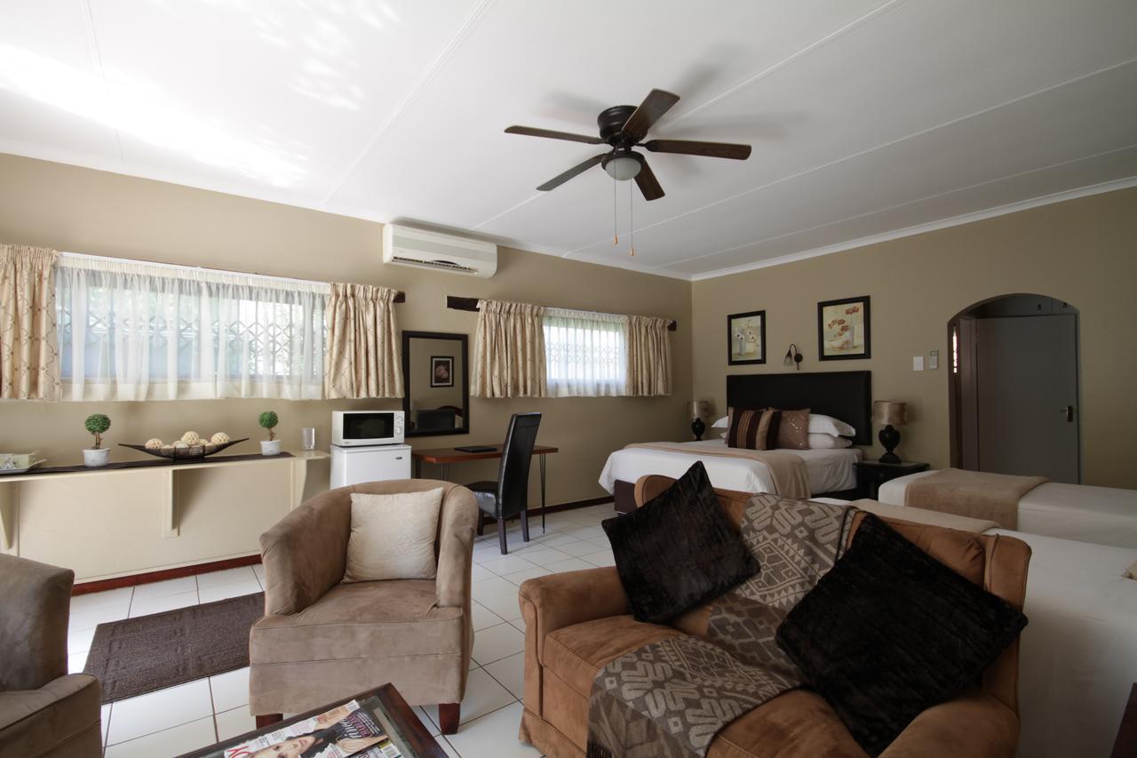 Farmhouse Lodge Newcastle Luaran gambar